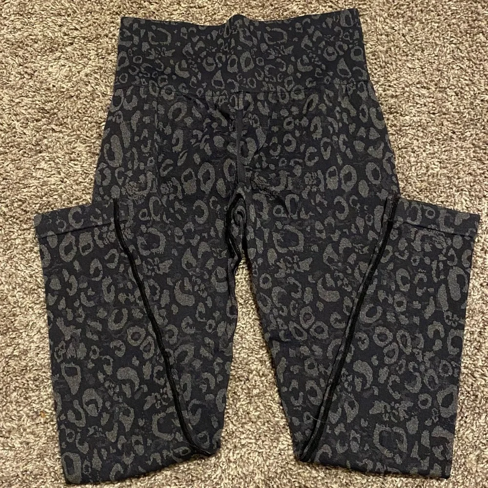 Leopard legging - Picture 3 of 4